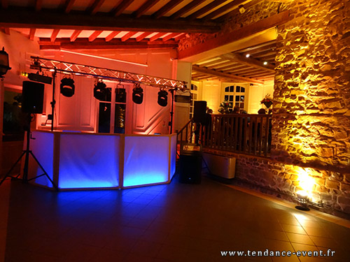 Château de Surville salle reception DJ animation mariage Manche