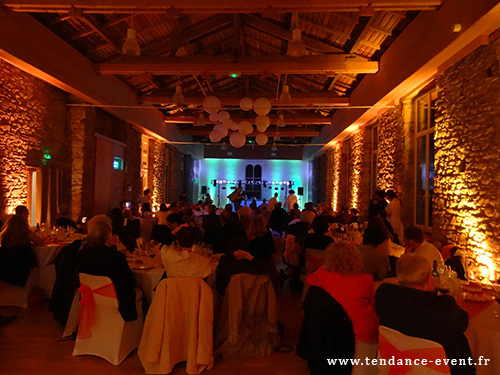 Eclairage d'ambiance salle de mariage