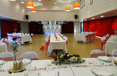 Salle de convivialité d' Yquelon Animateur DJ Mariage 