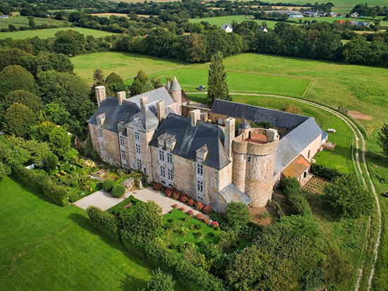 Animateur DJ Mariage Salle du Ch&acirc;teau de Crosville sur Douve &agrave; Crosville-sur-Douve (50)