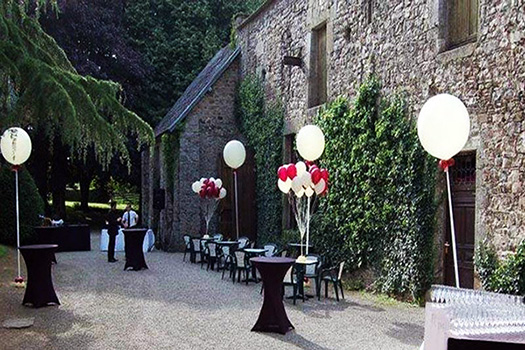 Ap&eacute;ritif Cocktail de mariage au Animateur DJ Mariage Ch&acirc;teau de la salle &agrave; Montpinchon DJ Manche