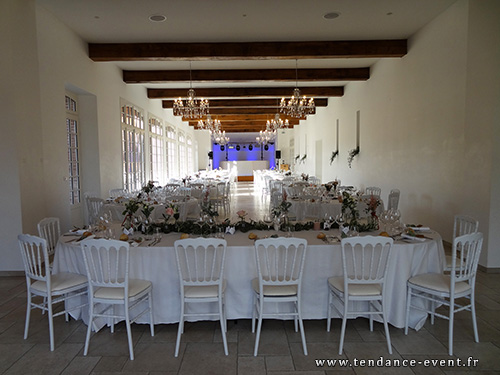 Château du Perron à Saint-Aubin-du-Perron l'orangerie salle mariage manche dj