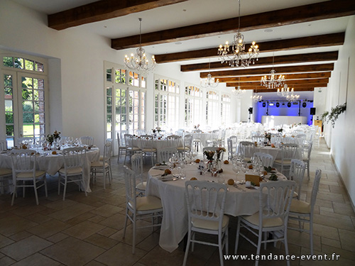 Château du Perron à Saint-Aubin-du-Perron l'orangerie salle mariage manche dj