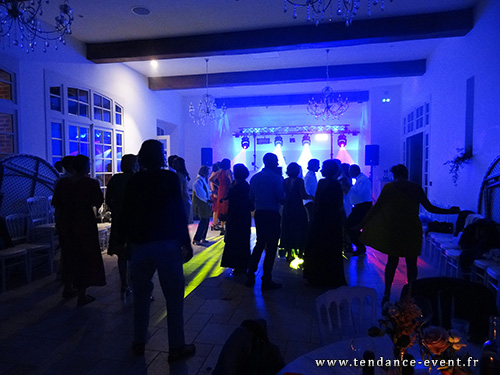 Château du Perron à Saint-Aubin-du-Perron l'orangerie salle mariage manche dj