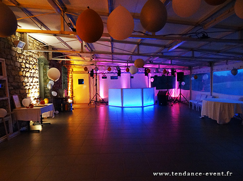 Ch&acirc;teau de Surville salle reception DJ animation mariage Manche