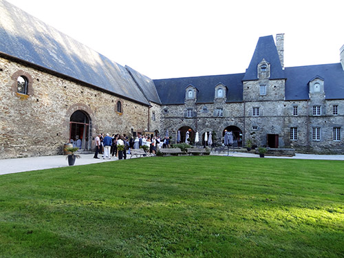 La ferme du château d'agneaux salle restaurant mariage manche